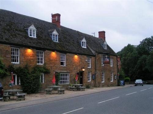 The George Inn Lower Brailes Exterior photo